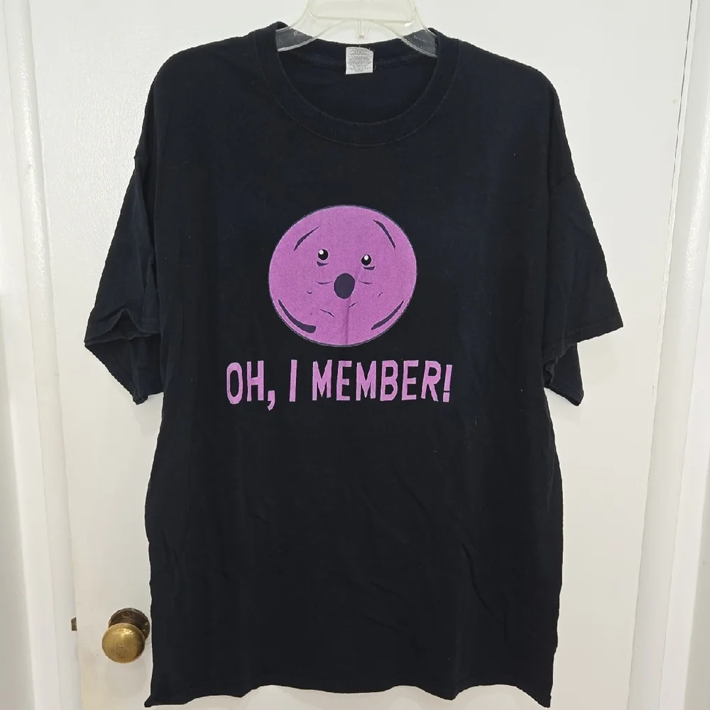 Black T-Shirt with Purple Graphic Men's XL